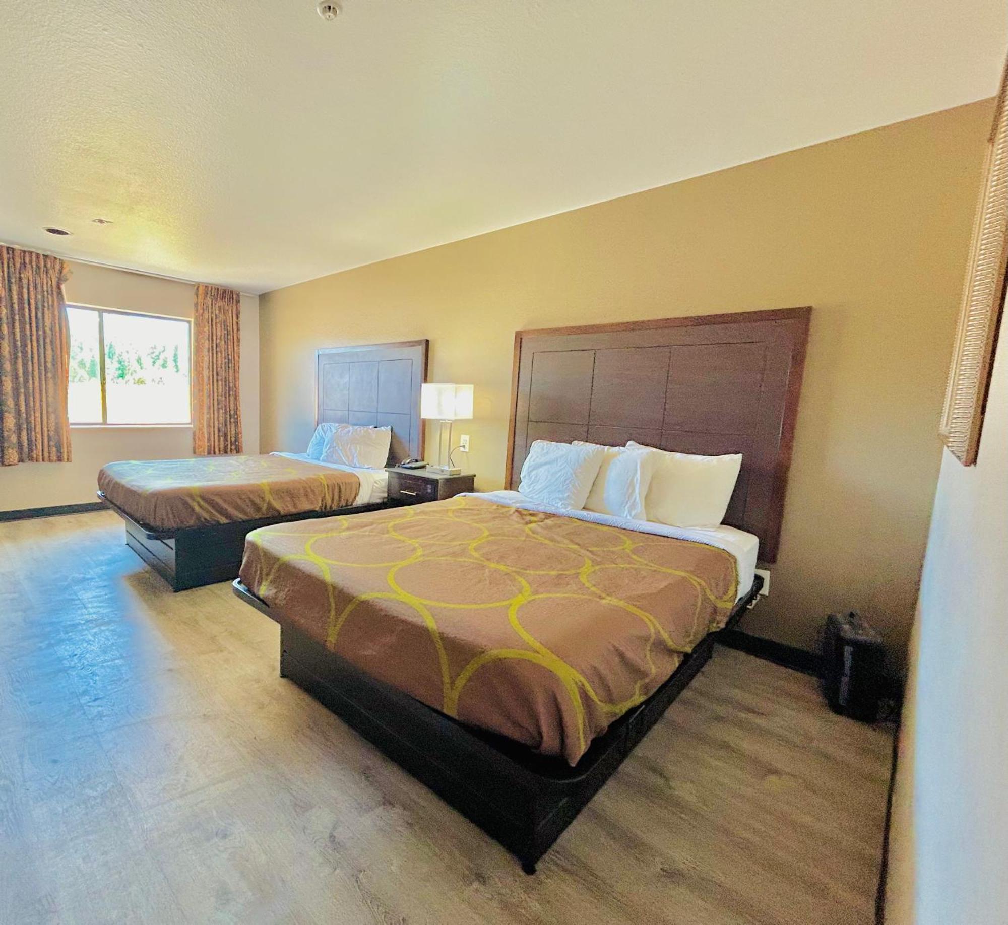 Super 8 By Wyndham Williams West Route 66 - Grand Canyon Area Exterior photo