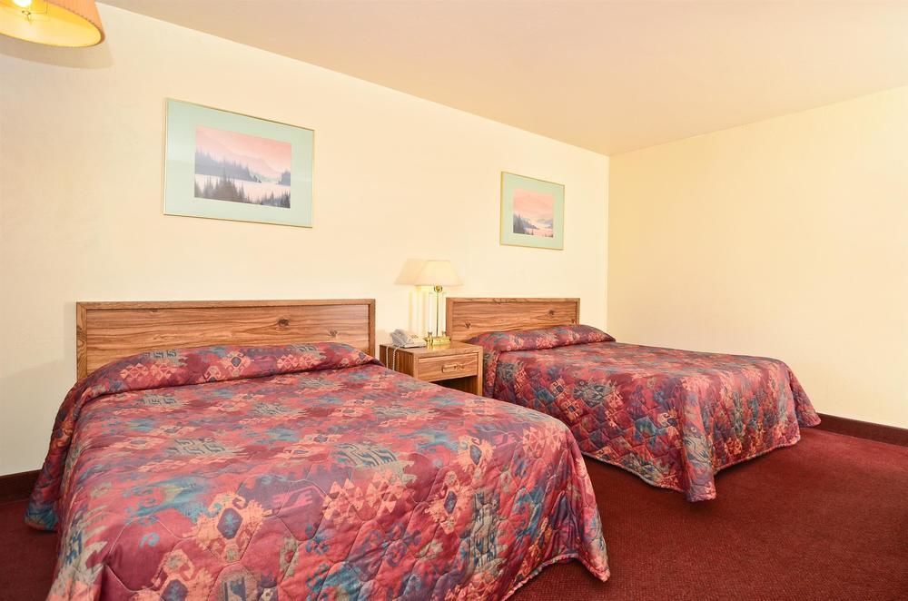 Super 8 By Wyndham Williams West Route 66 - Grand Canyon Area Exterior photo
